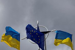 Read more about the article Украину предупредили об экзистенциальной угрозе из-за расширения НАТО